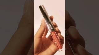 Do you want to achieve plump & juicy lips? Here's a makeup find for you (smudge-proof lippy)