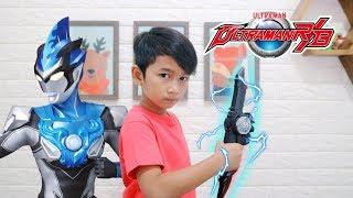 Ultraman R/B Blu dan Rosso - Mainan Ultraman Slugger
