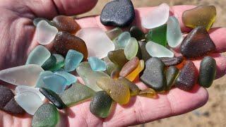 SEAGLASS HUNTING FOR BEAUTIFUL COLOURS!!