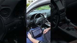 Programming Lexus #lexus #key #keyless #locksmith #alarm #fob #lost #door #royal-locksmith