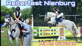 Reiterfest Nienburg - Riesenschleife und Mia im Stechen 