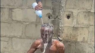 Shampoo prank  ( Funny prank video) #viral #youtubeshorts #comedy #funny #viralvideo #viralvideo