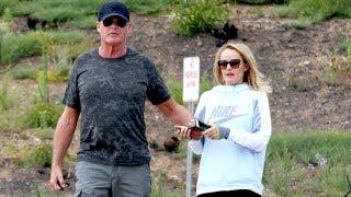 David Hasselhoff And His Much Younger Wife Hayley Roberts Hit The Beach In Malibu