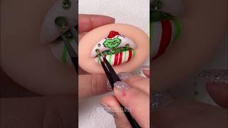 #grinchmas #grinch #grinchmakeup #makeuptutorial #lipstickart #makeuplooks #christmasmakeup #lippie