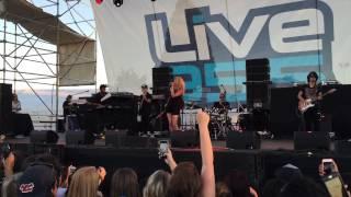 Unbreakable Smile | Tori Kelly (live at Flo At The Fair)