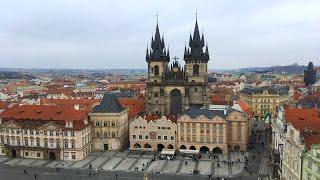 Вид на Прагу с башни Староместской ратуши