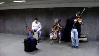 Музыка улиц Москвы. Попурри. The music of street performances in Moscow.