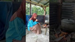 Kebiasaan Ibu Rebus Air Sumur Buat Diminum