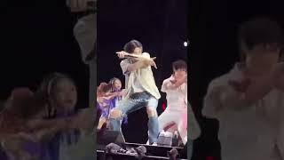 Yoongi's surprise performance at PSY concert  #psy #thatthat #suga #minyoongi #yoongi #bts