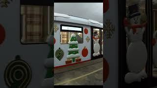 Новогодний поезд 2025 в Московском метро на кольцевой линии. Cristmas train #shorts