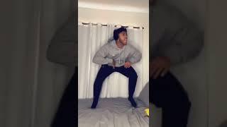 When the the Robber hides under your bed while listening to music… #comedy #viral