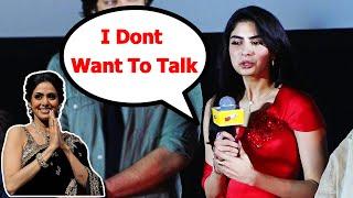 Khushi Kapoor Gets Emotional & Tears Up When Asked About Mom, Sridevi!