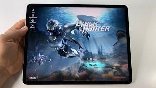 Cyber Hunter  | 1TB iPad Pro 2020 4th gen 12.9-inch - iOS handheld gameplay