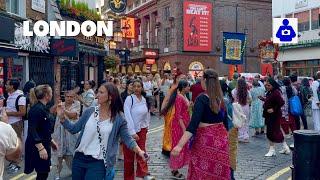 London Walk  West End, Oxford Circus, Carnaby Street, to SOHO Square | Central London Walking Tour