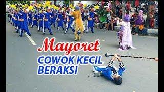 MAYORET COWOK KECIL BERAKSI