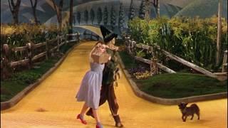 We're Off To See The Wizard - The Wizard of Oz - HD with subtitles