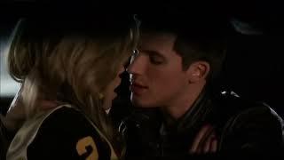 Naomi & Liam Make Out - 90210