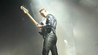 THE XX - INTRO - live Paris Le Zenith 14/02/2017