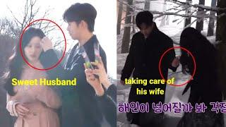 Spotted! Kim Soo Hyun Acting like a Real Sweet Husband to Kim Ji Won