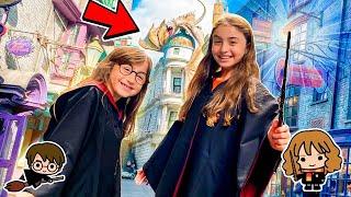 VIDA REAL HARRY POTTER! MINHAS FILHAS VIRARAM BRUXINHAS no BECO DIAGONAL - Universal Studios