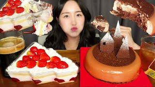 MELTING IN MY MOUTH CHRISTMAS STRAWBERRY CHOCOLATE CAKE ASMR EATING SOUNDS MUKBANG