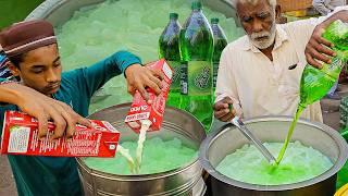 PAKOLA MILK SHAKE | Karachi Street Food ICE PAKOLA JUICE! Refreshing Street Drink Pakola Doodh Soda