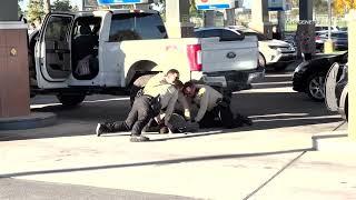 DRAMATIC VIDEO: Metro takes down suspected car thief. || Las Vegas