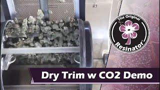 Dry Trimming Using Liquid CO2 with The Original Resinator ~ Live Demo (x2 speed)