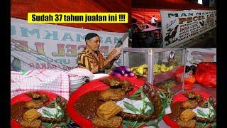 Sudah 37 Tahunan Jualan Pecel Lele Lamongan - Ayam Goreng Sambal Terasi Petai | Kuliner Malam