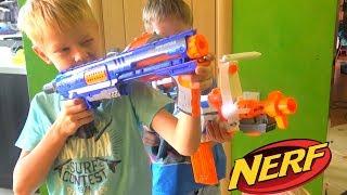 НЕРФ БИТВА. Не хотим ДОМОЙ. БРОС ШОУ. NERF AND GRANNY BROS SHOW 8+