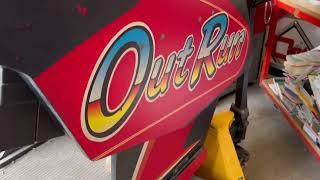 It's a STUNNER! Sega's Outrun Deluxe Arcade Machine...