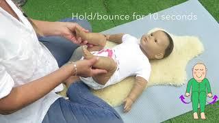 Baby Massage Happy Tummies! How to Relieve Baby with Massage and Baby Yoga Routine