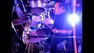 Alvaro López drums