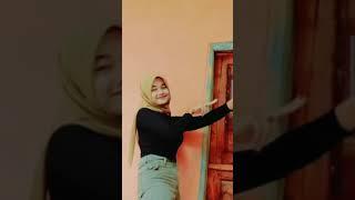 hijab goyang hot