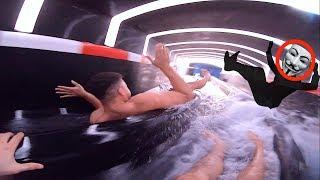 ALLEINE MIT GAME MASTER IM SCHWIMMBAD (EXTREM KRASSE RUTSCHEN) !!! | Kelvin und Marvin