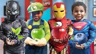 BLACK PANTHER YES LIGHTNING MCQUEEN! Learn to eat Healthy with Nursery Rhyme Skit from Johny Yes Pap