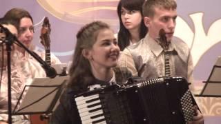 В  Панделеску «Сани с  бубенцами» исполняет лауреат международных   конкурсов Анна Крышталева