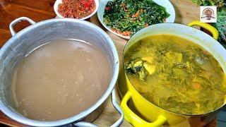 Papeda Khas Papua, Komplit Dengan Ikan Kuah Kuning dan Oseng Kangkung.