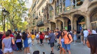 Walking Barcelona’s Passeig de Gràcia and Rambla de Catalunya