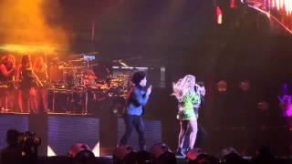 Beyonce' - Why Don't You Love Me (Essence Music Festival)