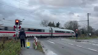 Spoorwegovergang Mehroog (D) // Bahnübergang // Railroad Crossing