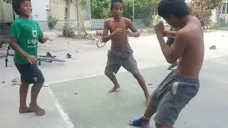 NAURUAN KIDS FIGHT