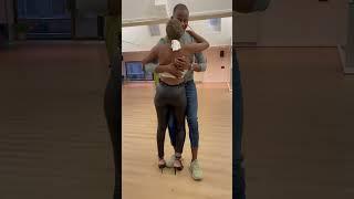 Kizomba 𝗞𝗼𝗻𝗽𝗮 Dance 2022 - Bev Flowers & Stephane