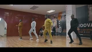 Soweto's Finest - Mr Jazziq Le Tin dance piece (Ft Kabza De Small, Zuma & Reece Madlisa