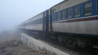 6119 pulling 15 UP Karachi Exp 06 01 11