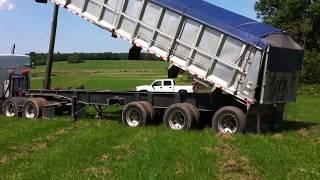 Kenworth Dumping Lime