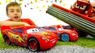 Видео про машинки: Игры в Тачки! Машинки и гонки - игрушки из мультфильмов