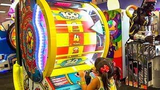 Kids Arcade Games with Plastic Balls, Feed the Dog and Duck Games at Chuck E Cheese's - ZMTW