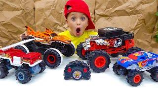 Vlad dan Niki bersenang-senang dengan mainan Hot Wheels Monster Truck RC baru