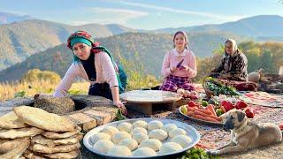 Village Life in Northern Iran | Baking Tandoori Bread & Making Omelette for Dinner